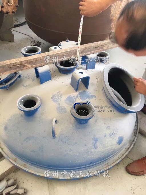 1000L磁力傳動(dòng)攪拌機(jī)