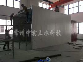 �h�����᷿