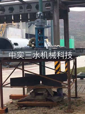 大型攪拌機(jī)